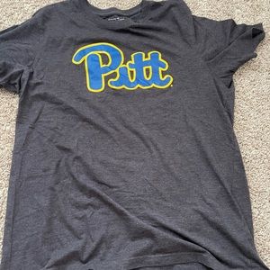 PITT t-shirt